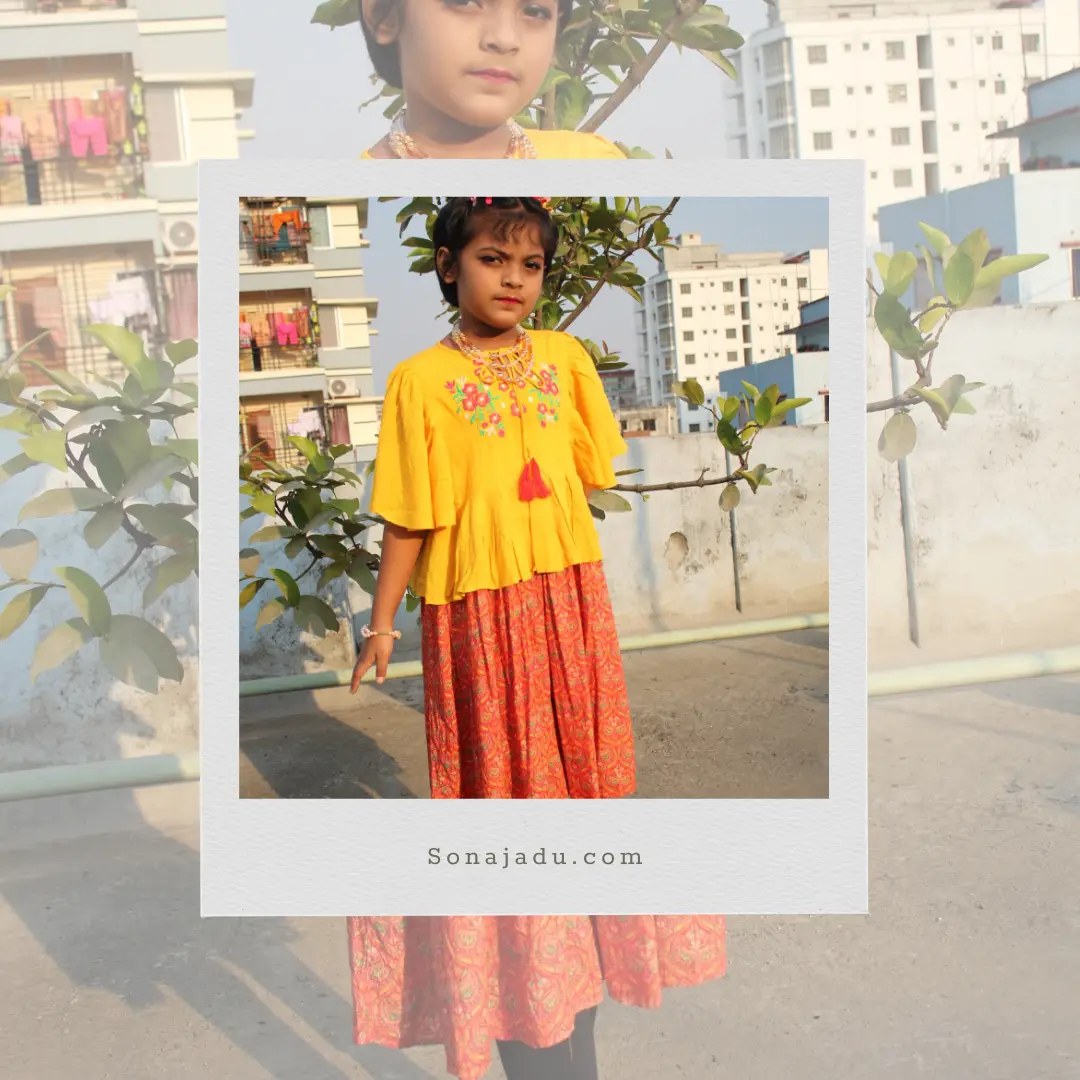 হলুদ স্টাইলিশ গার্লস ফ্রক